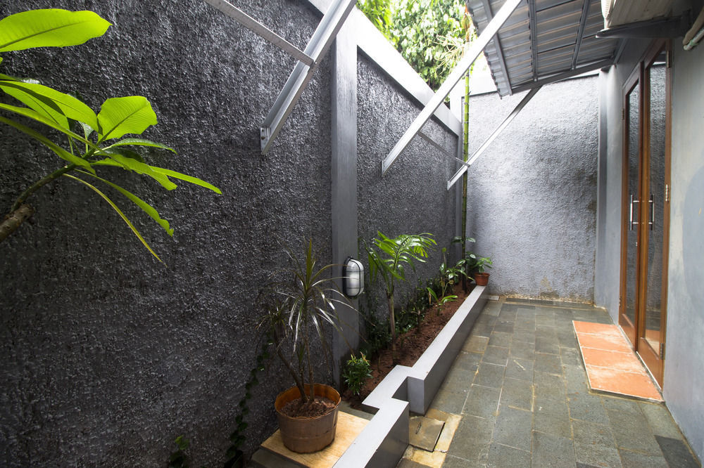 Oyo 90738 Griya Dara Hotel 2*
