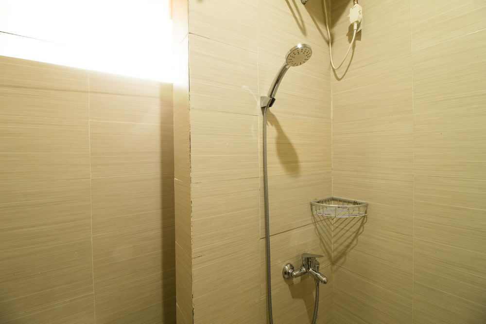 Oyo 90738 Griya Dara 2* Jakarta